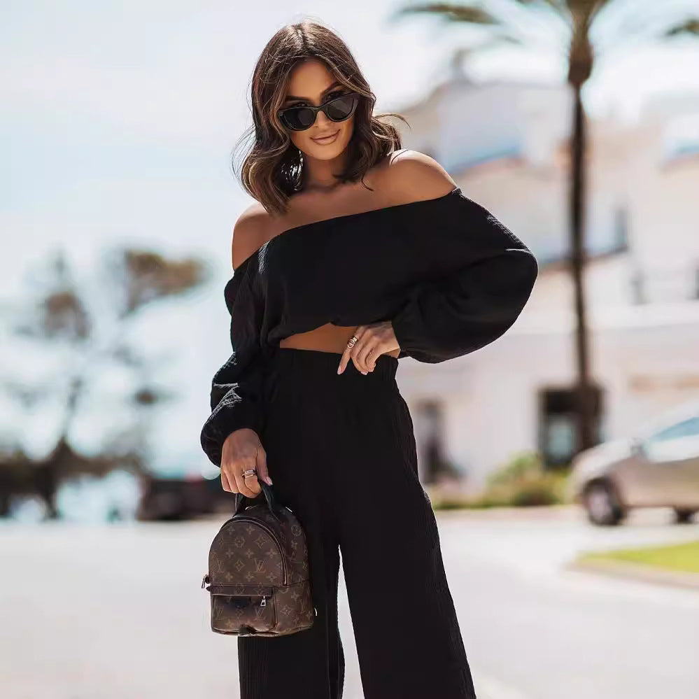 Conjunto de pantalones cortos y top de pierna recta Trouleeve con hombros descubiertos