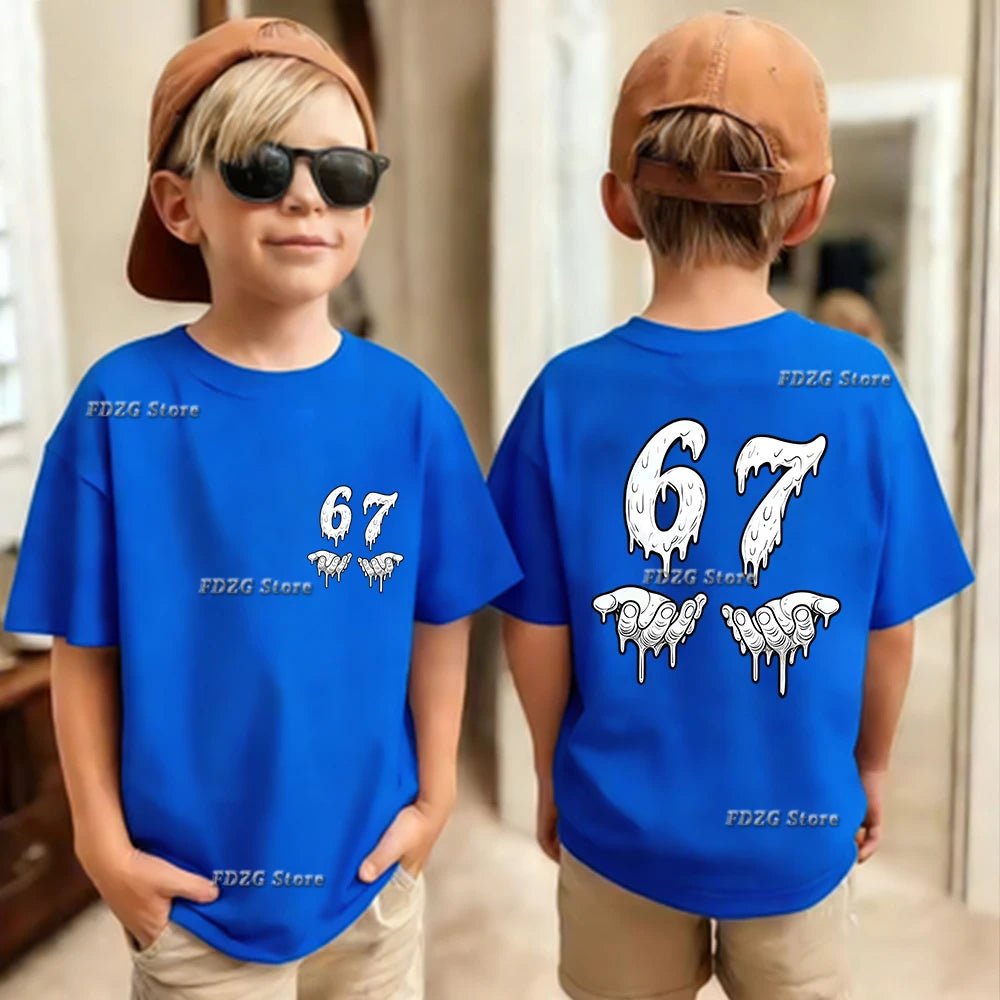 Camiseta de algodón para niños, de verano, con estampado de números 67, seis y siete, de manga corta, cómoda y moderna.