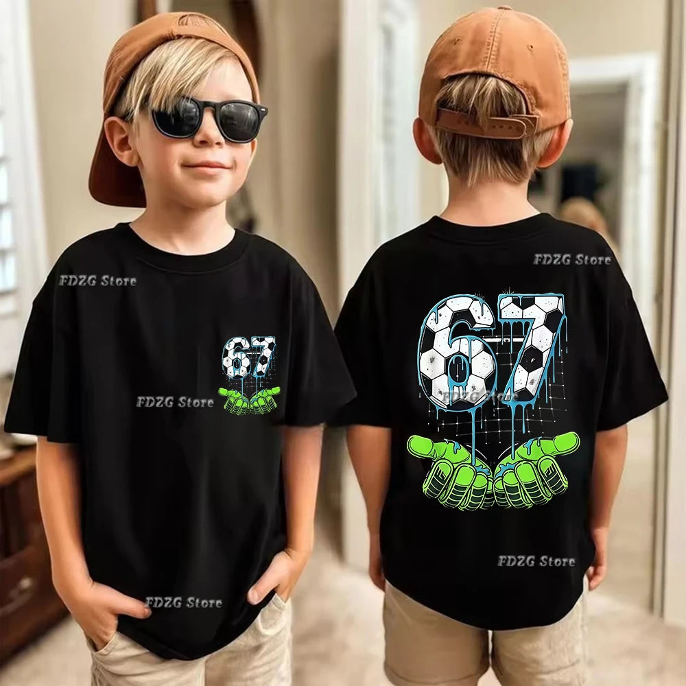 Camiseta de algodón para niños, de verano, con estampado de números 67, seis y siete, de manga corta, cómoda y moderna.