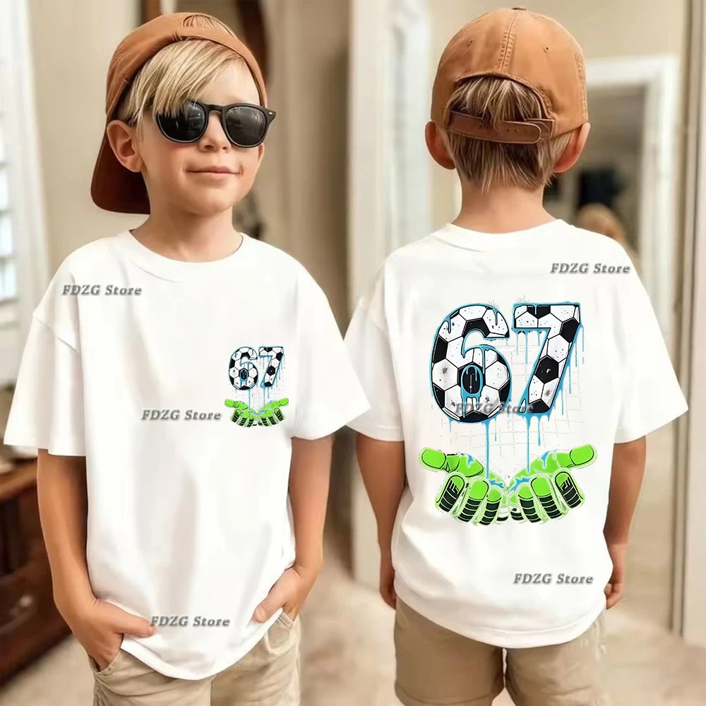 Camiseta de algodón para niños, de verano, con estampado de números 67, seis y siete, de manga corta, cómoda y moderna.