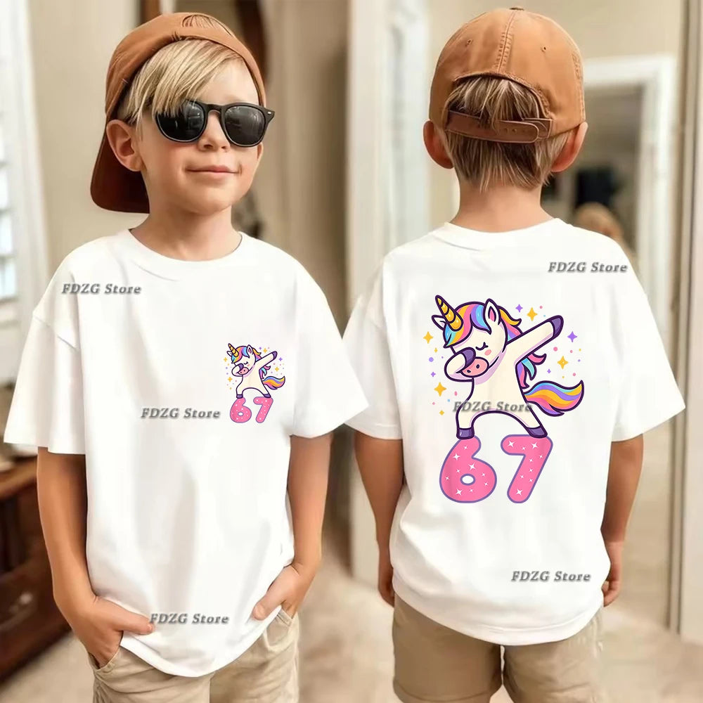 Camiseta de algodón para niños, de verano, con estampado de números 67, seis y siete, de manga corta, cómoda y moderna.
