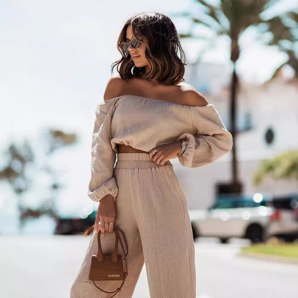 Conjunto de pantalones cortos y top de pierna recta Trouleeve con hombros descubiertos